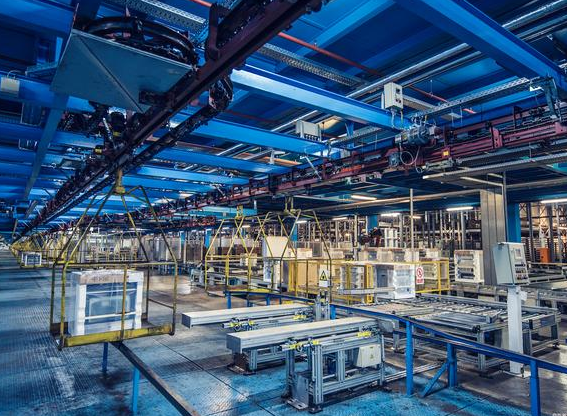 为什么新能源汽车是“智驾”优选载体？